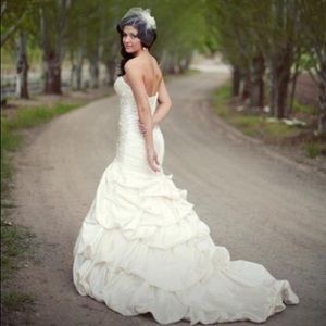 Wedding dress
